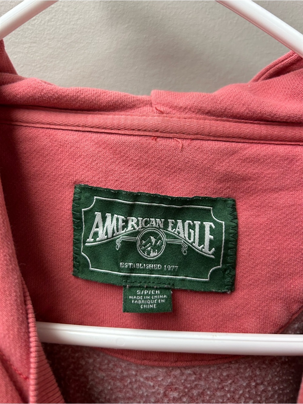 American Eagle Vintage Women’s Pink Pullover Hoodie - Picture 4 of 5